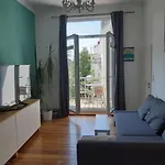 Διαμέρισμα Gemuetliche Mit Geteiltem Essbereich Am Rande Des Bremer Viertel Βρέμη