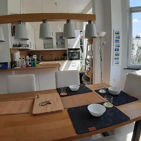 Gemuetliche Mit Geteiltem Essbereich Am Rande Des Bremer Viertel Appartement *